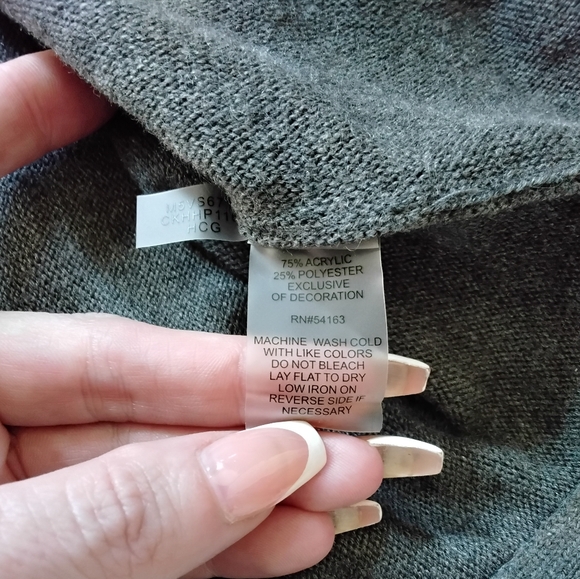 Calvin Klein Asymmetrical Ribbed Knit Pullover Sweater – Size S - Picture 7 of 7